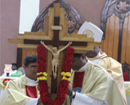 Journey of Regional Youth Convention (RYC) Cross begins from Shimoga Cathedral